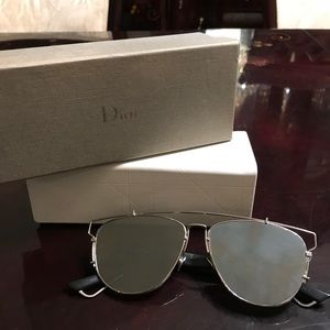 AUTHENTIC Christian Dior technologic sunglasses